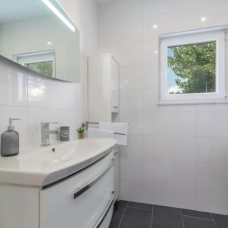 Apartment Ela Trogir Exterior photo