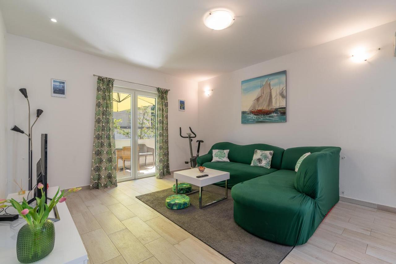 Ela Apartament *